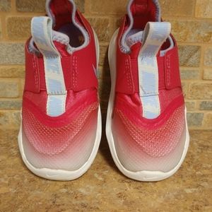 Nike toddler Flexrunner tennis shoes, size 7